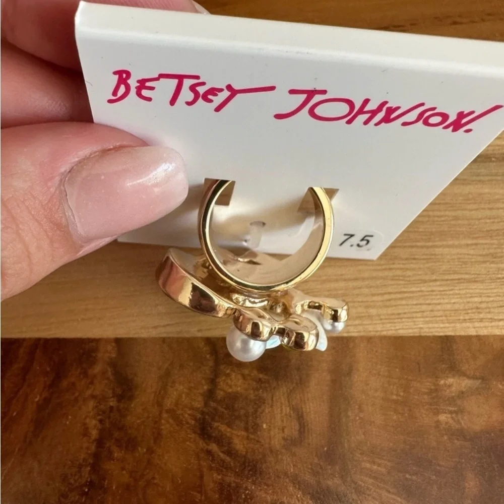 Betsey Johnson Gold Tone Lime Slice & Flower Cocktail Ring, Size 7.5